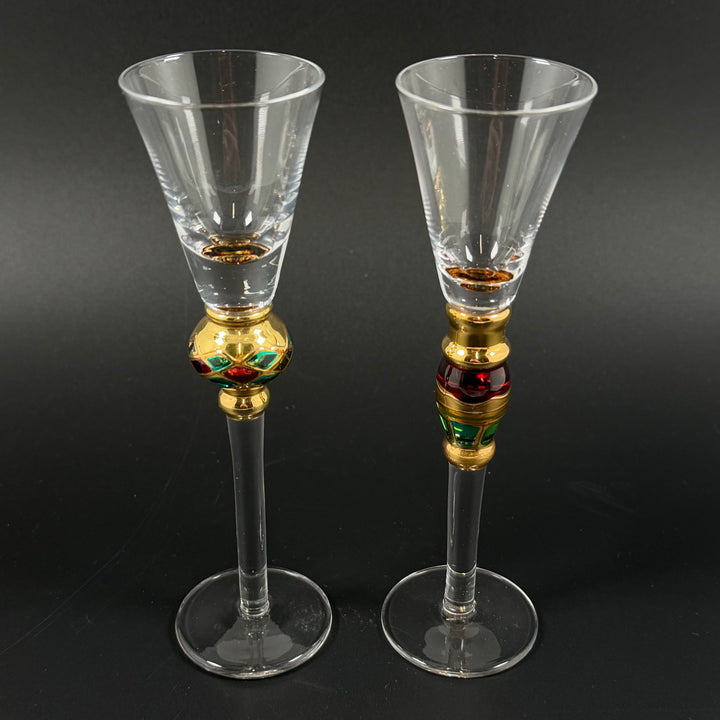 Retro snapsglas med färgglada detaljer och guld