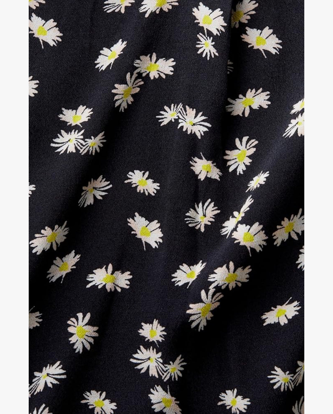 Esprit - svart blus med blommönster, kort ärm