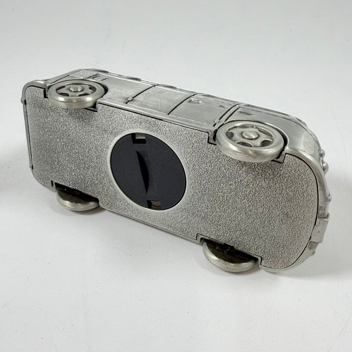 Retro sparbössa i metallformad minibuss