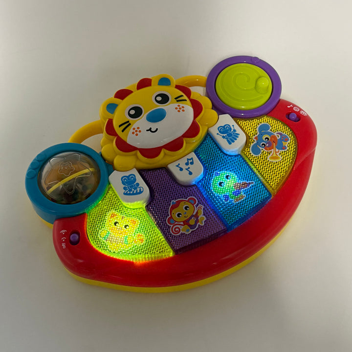 Charmigt elektroniskt lejonspelbord för barn