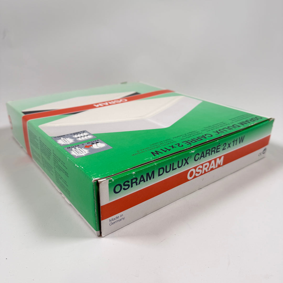 Klassisk retro vägg- och taklampa från Osram