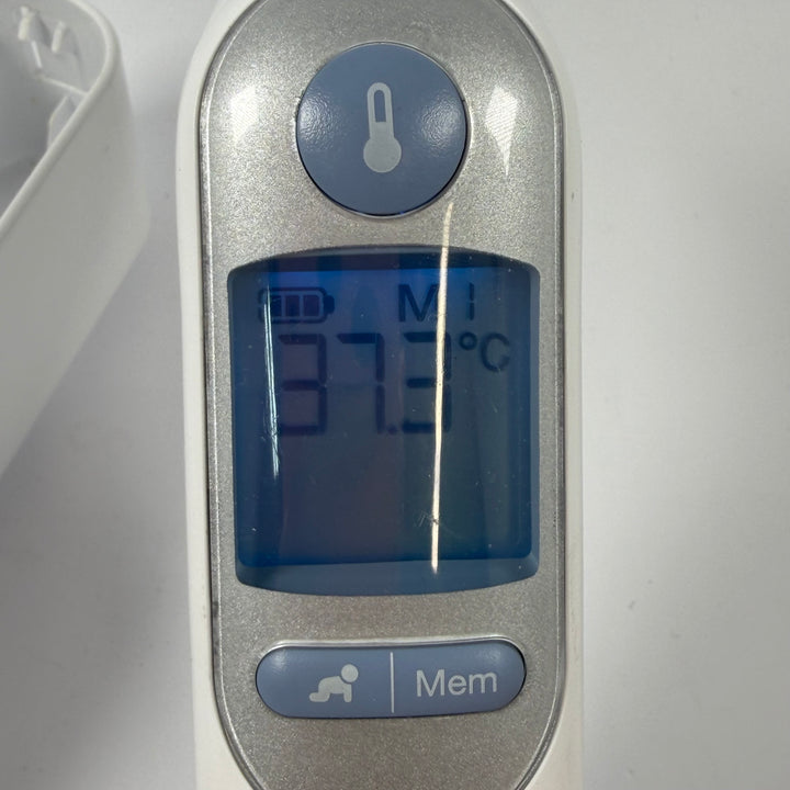 Braun digital panntermometer med belyst display