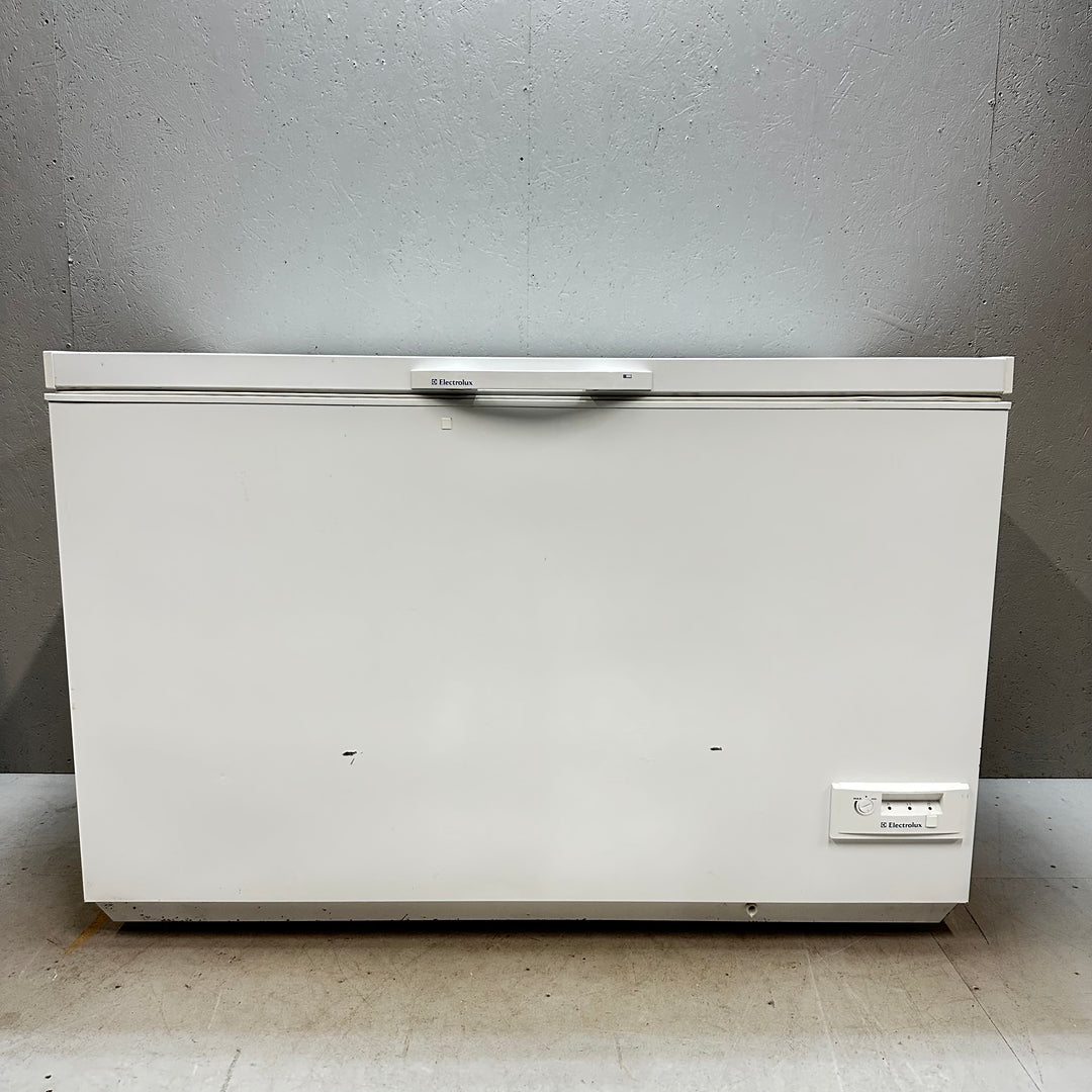 Electrolux Frysbox 299L Rymlig och Hållbar