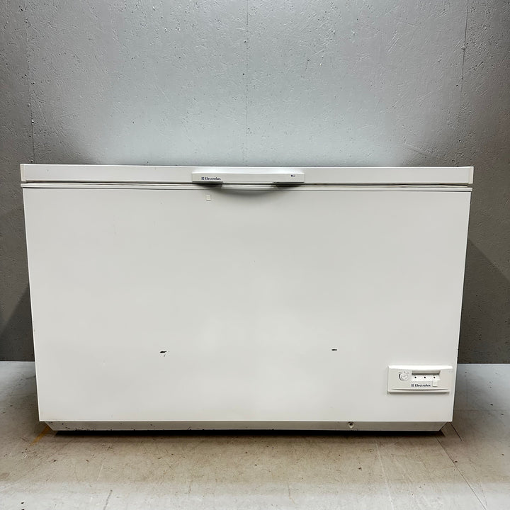 Electrolux Frysbox 299L Rymlig och Hållbar