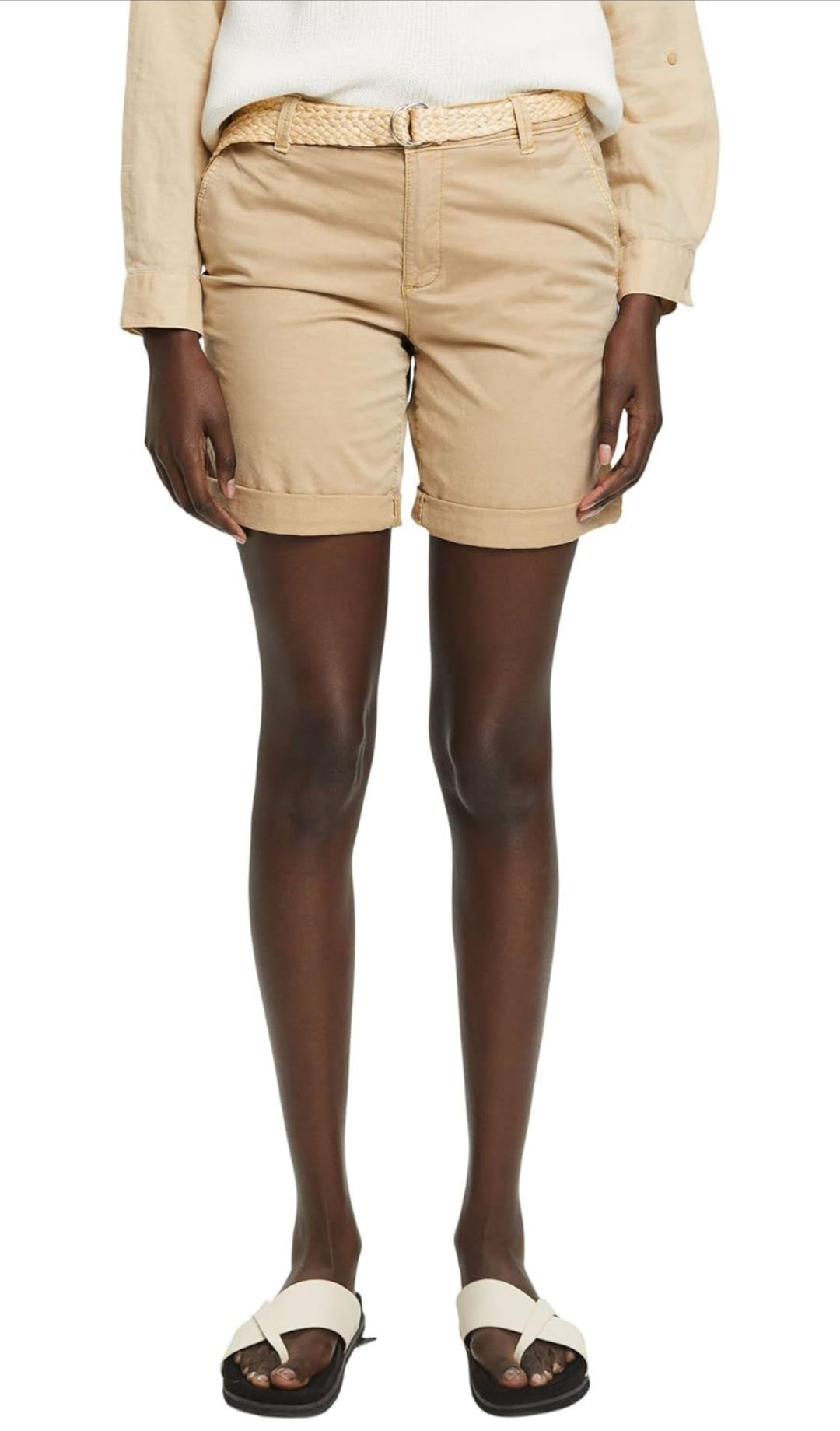 Esprit beige shorts med flätat bälte