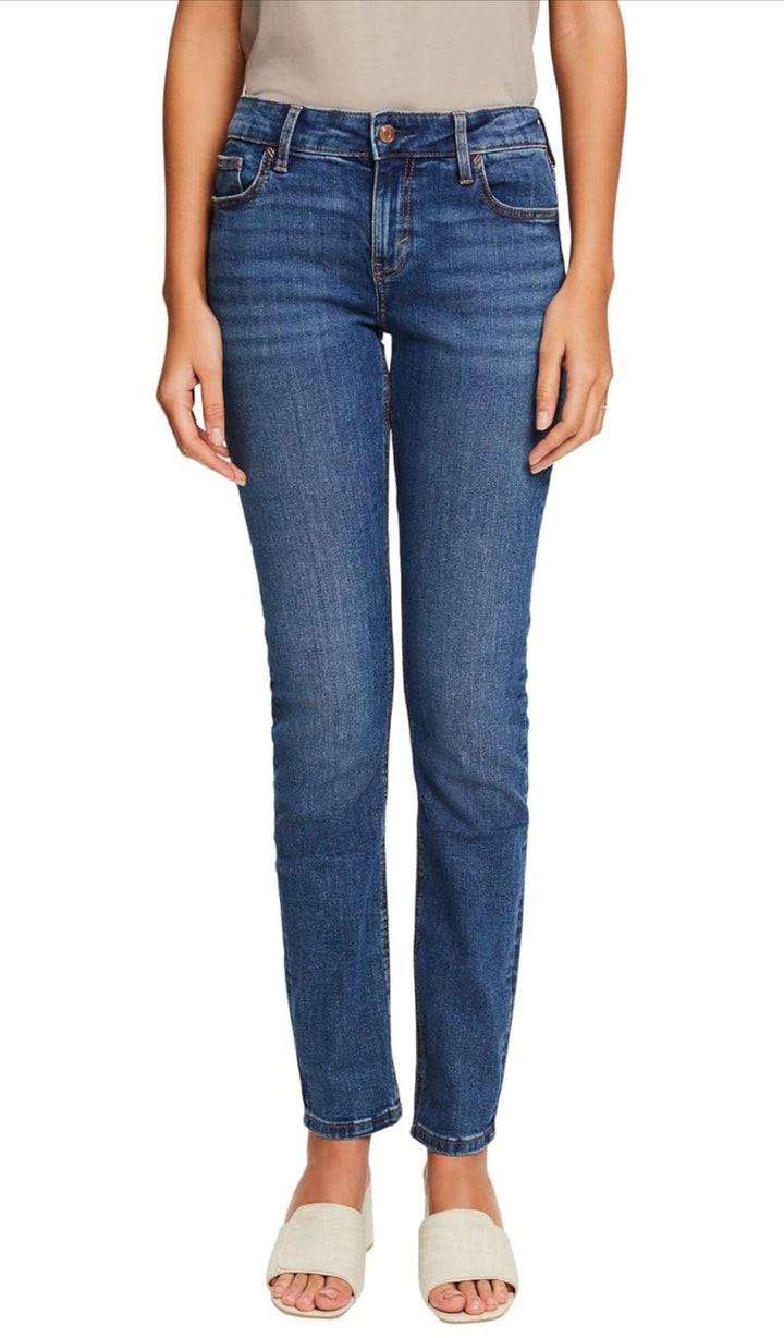 Esprit blåjeans i slim fit modell