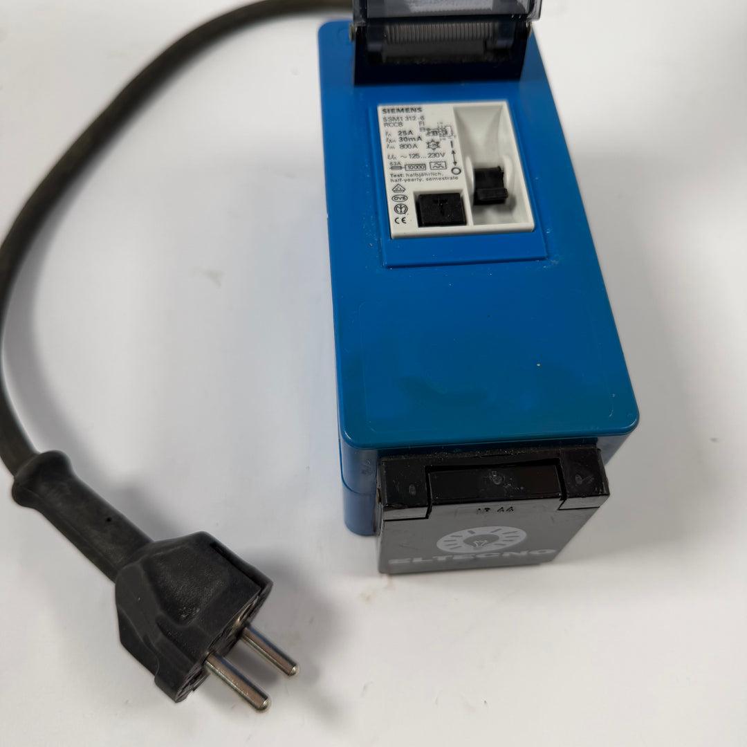 Portabel Siemens jordfelsbrytare blå Safe Power