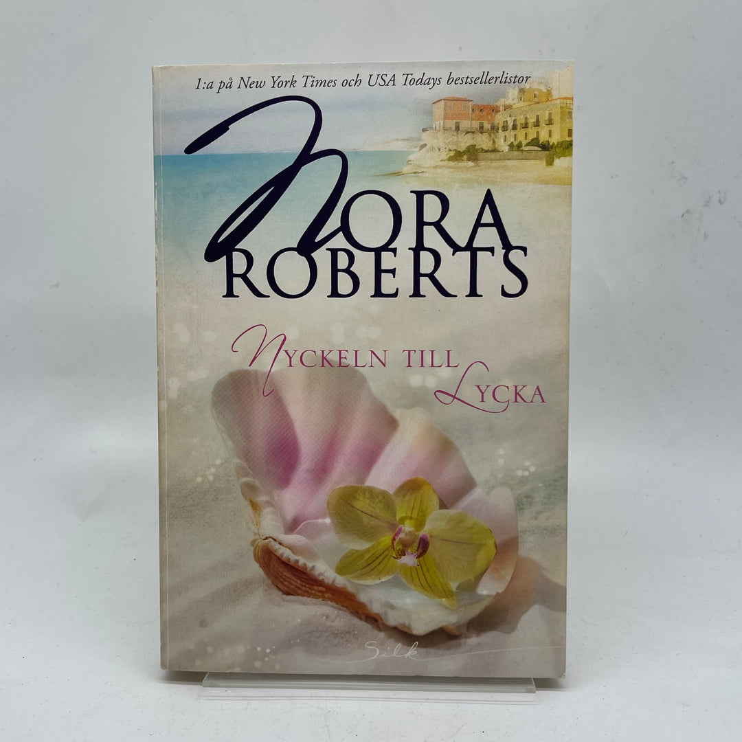 Nora Roberts Roman Nyckeln till Lycka Begagnad