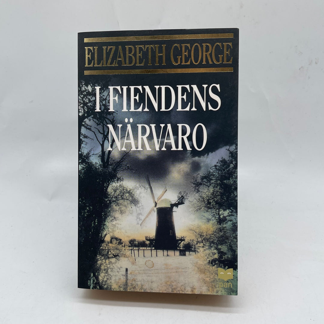 I Fiendens Närvaro av Elizabeth George