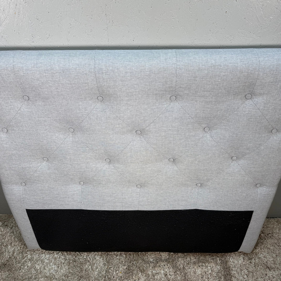 Elegant Tyg-huvudgavel i Neutal Design