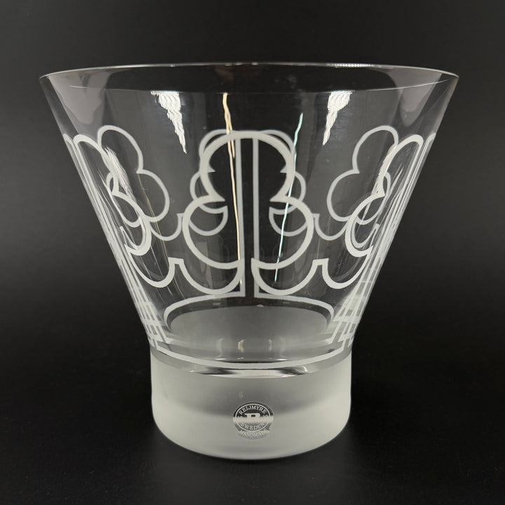 Retro elegant glasvas med vit dekor Reijmyre