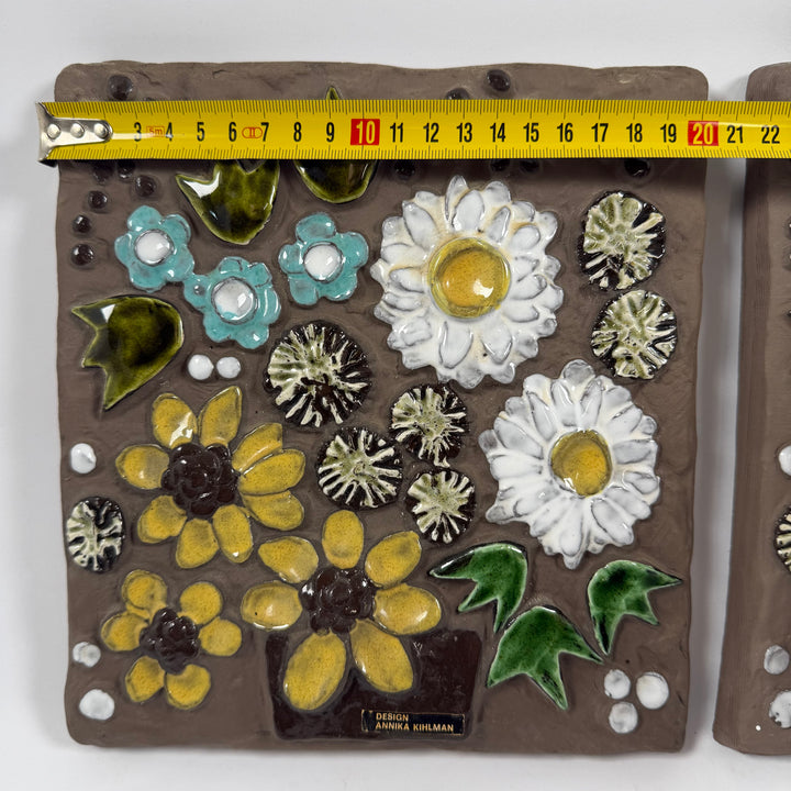 Retro keramikväggplattor blommor Annika Kihlman