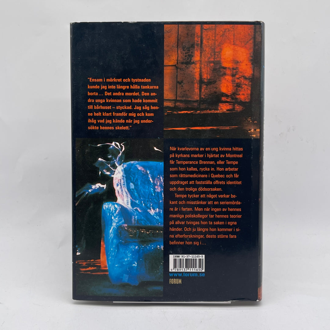 Spännande begagnad thriller av Kathy Reichs