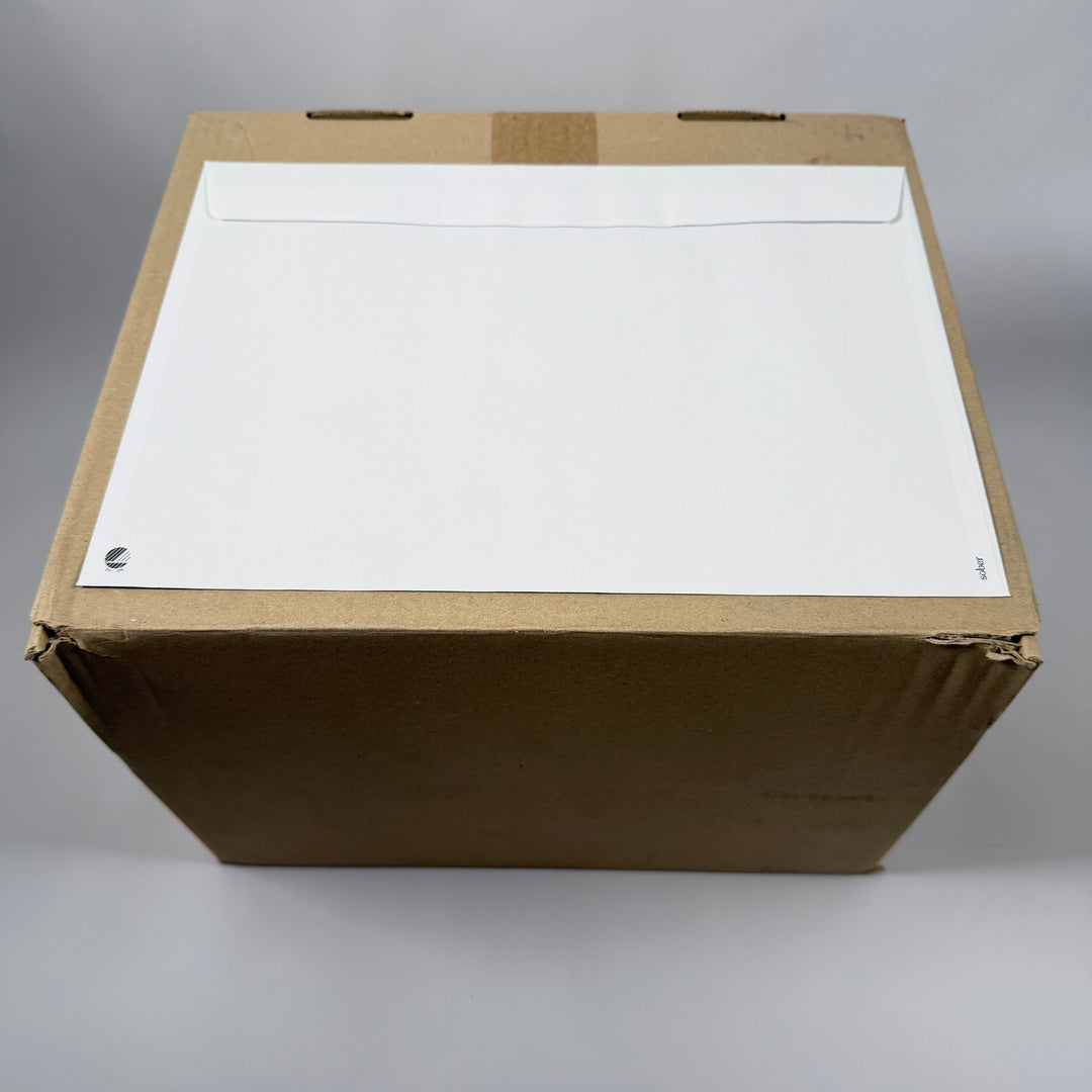 500 st vita C4-kuvert (A4) – nyskick