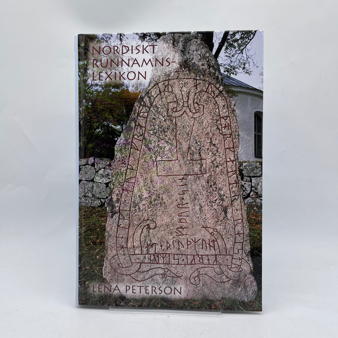 Nordiskt Runnamnslexikon av Lena Peterson
