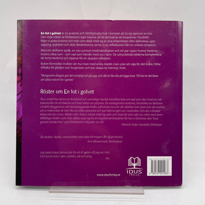 Modern bok av Åsa Lindell från IDUS Förlag