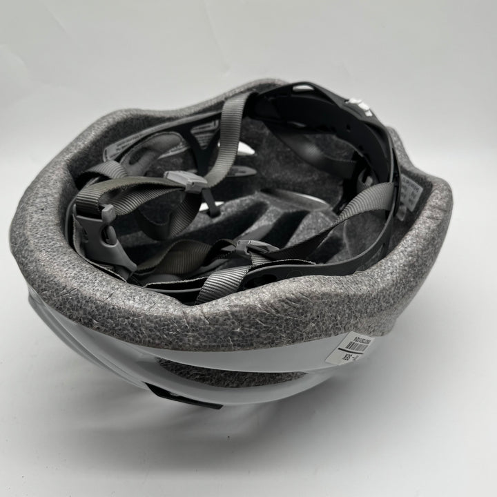 Bell cykelhjälm i silver, medium storlek