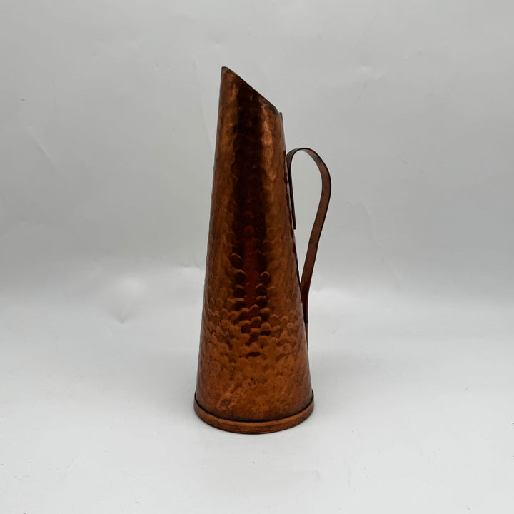 Retro Kopparvas med Hammarslagen Finish