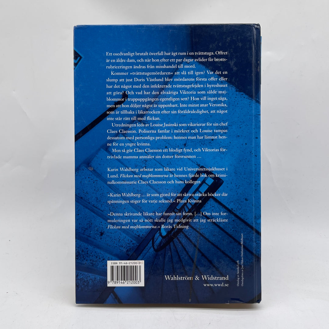Deckarbok Flickan med majblommorna av Wahlberg