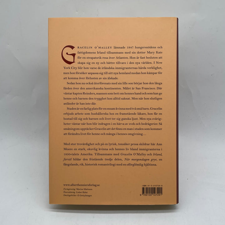 Begagnad historisk roman Ann Moore Retro