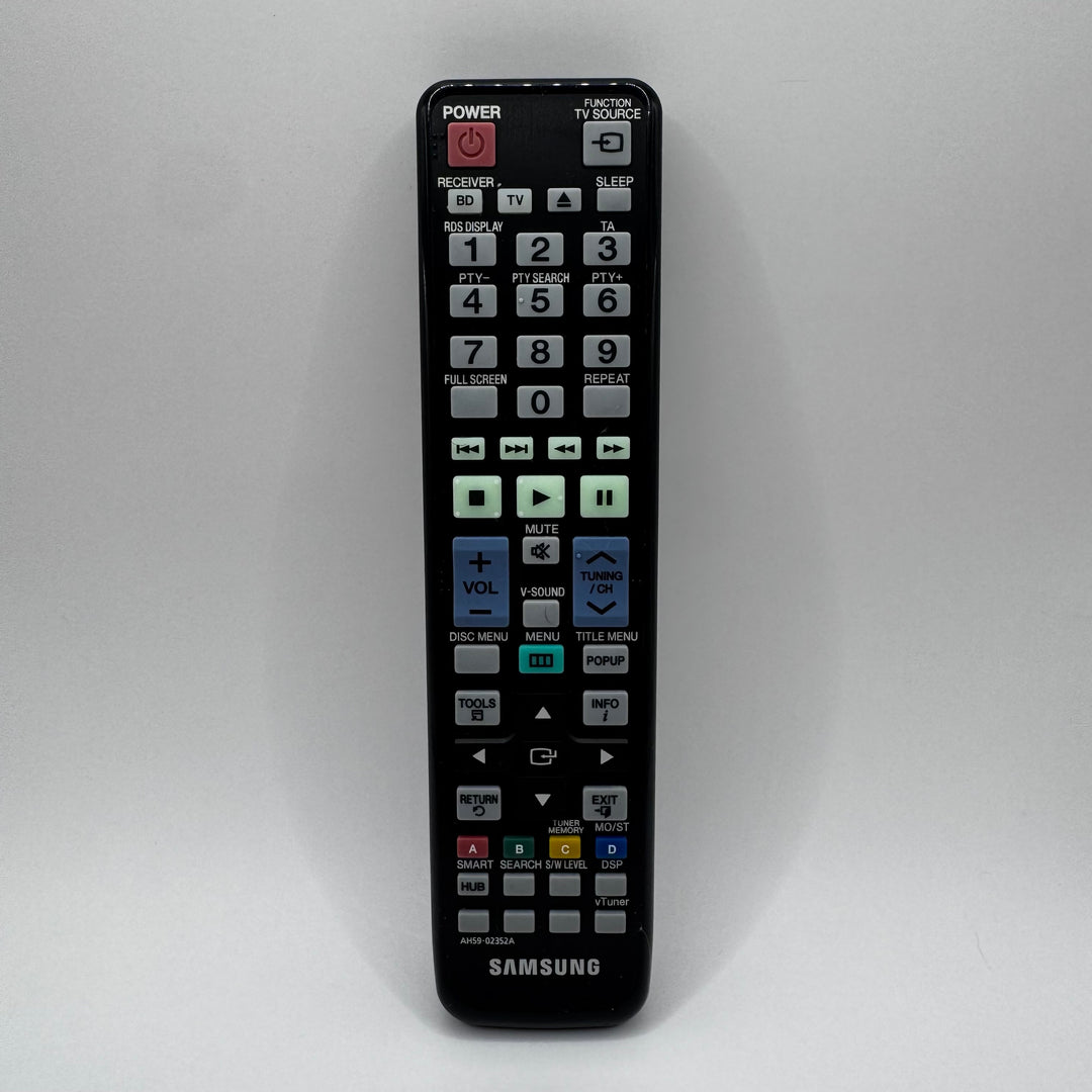Elegant Samsung fjärrkontroll i mycket gott skick