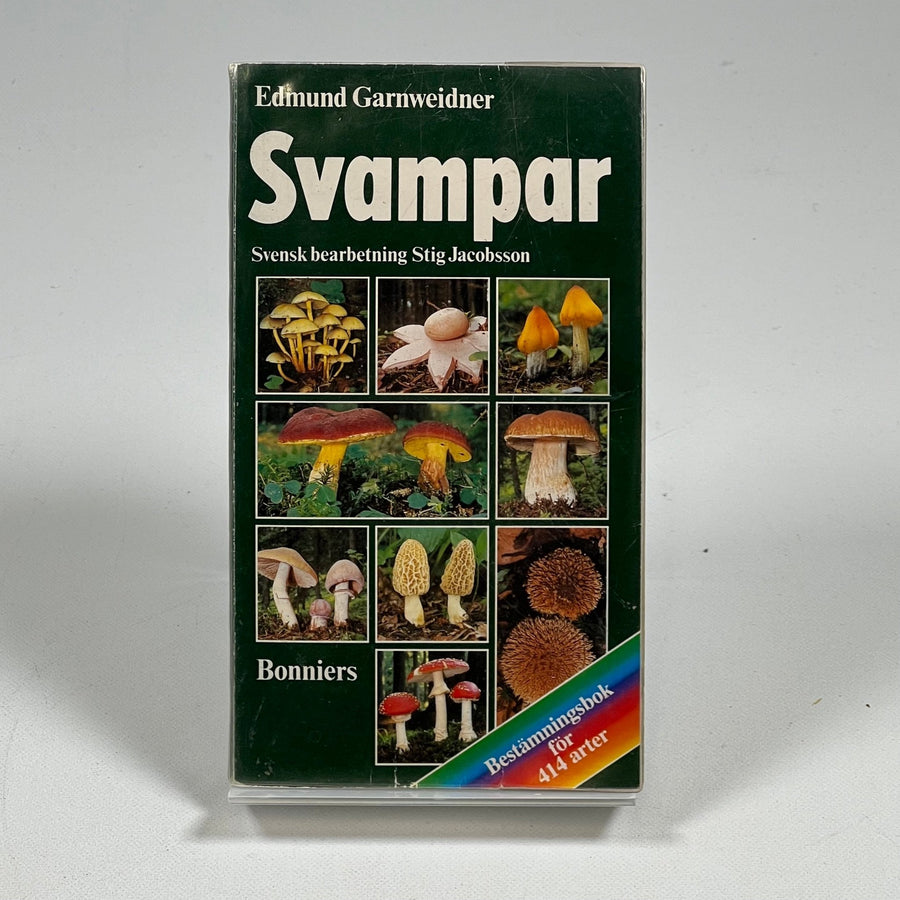 Svampar: Illustrerad Guide med 414 arter - Homy Secondhand Online
