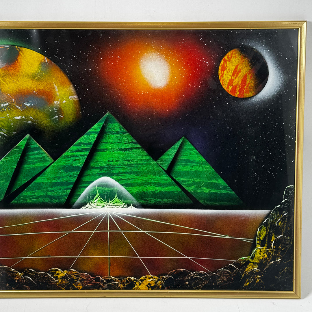 Stor tavla med kosmiskt pyramiddesign