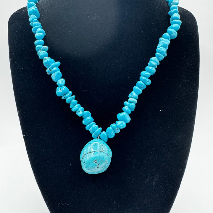 Turkos elegant halsband med stor sten