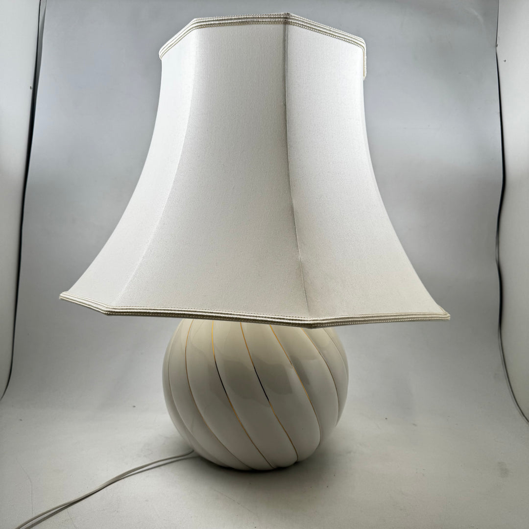 Retroinspirerad Bordslampa med Pärlemorbas