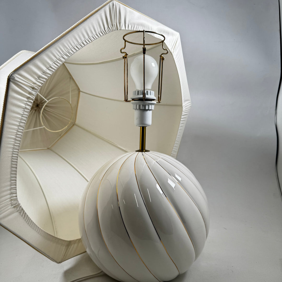 Retroinspirerad Bordslampa med Pärlemorbas