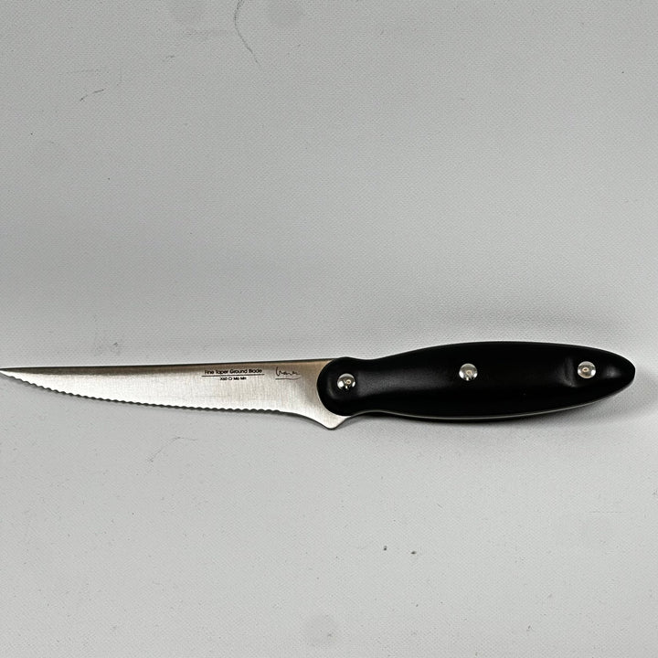 Robust kökskniv med ergonomiskt handtag - Homy Secondhand Online