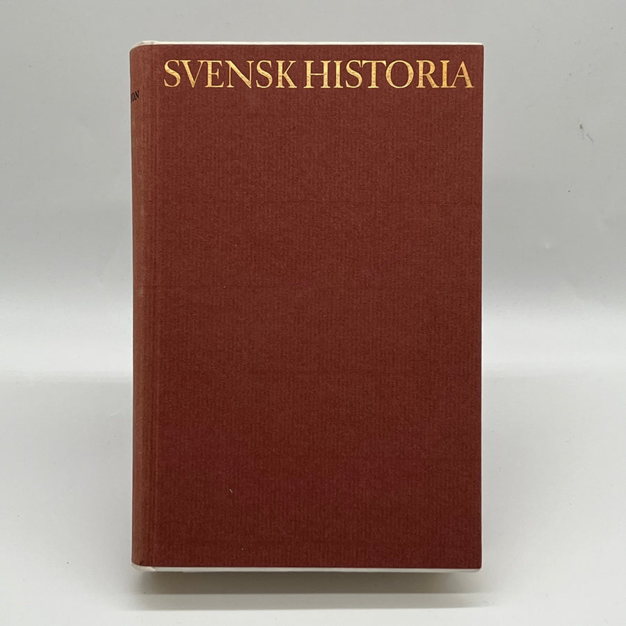 Klassisk Svensk Historia Bok i Rött Omslag - Homy Secondhand Online