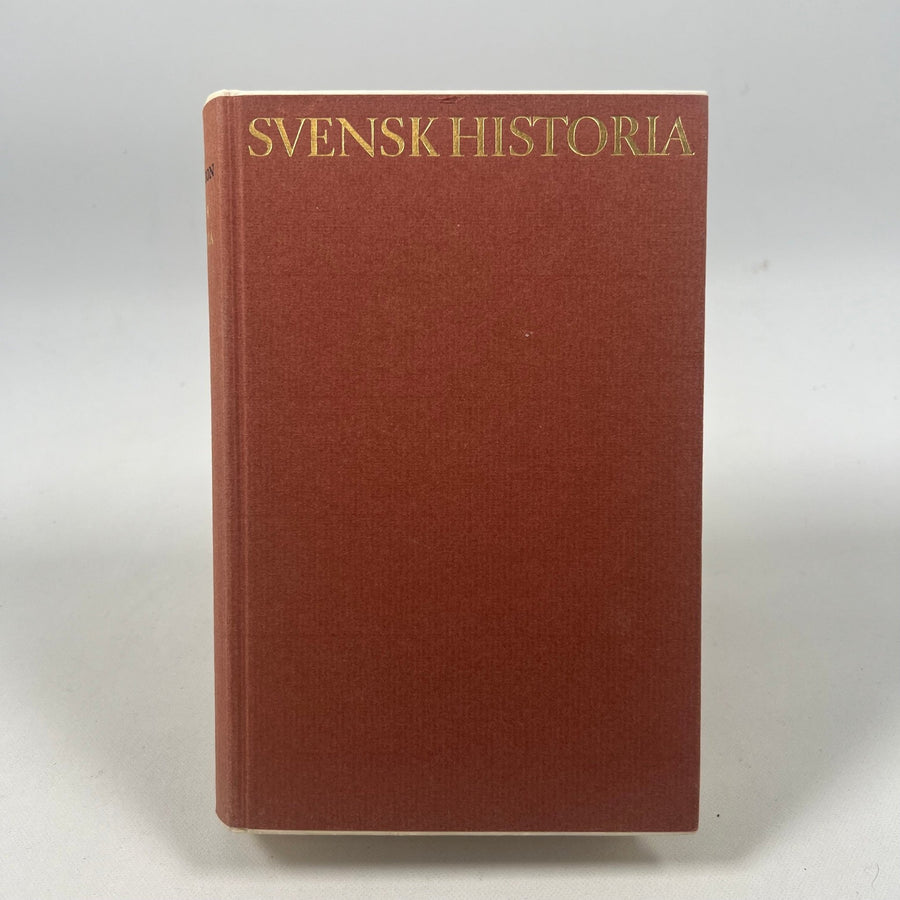 Svensk Historia - Klassisk Röd Inbunden Bok - Homy Secondhand Online