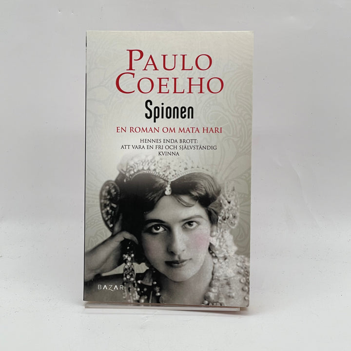 Paulo Coelho's roman "Spionen", begagnad pocketbok