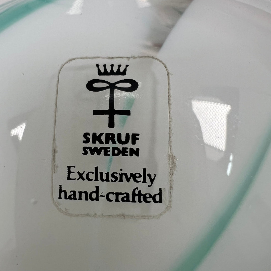 Elegant Handblåst Parfymflaska med Guldtopp - Homy Secondhand Online