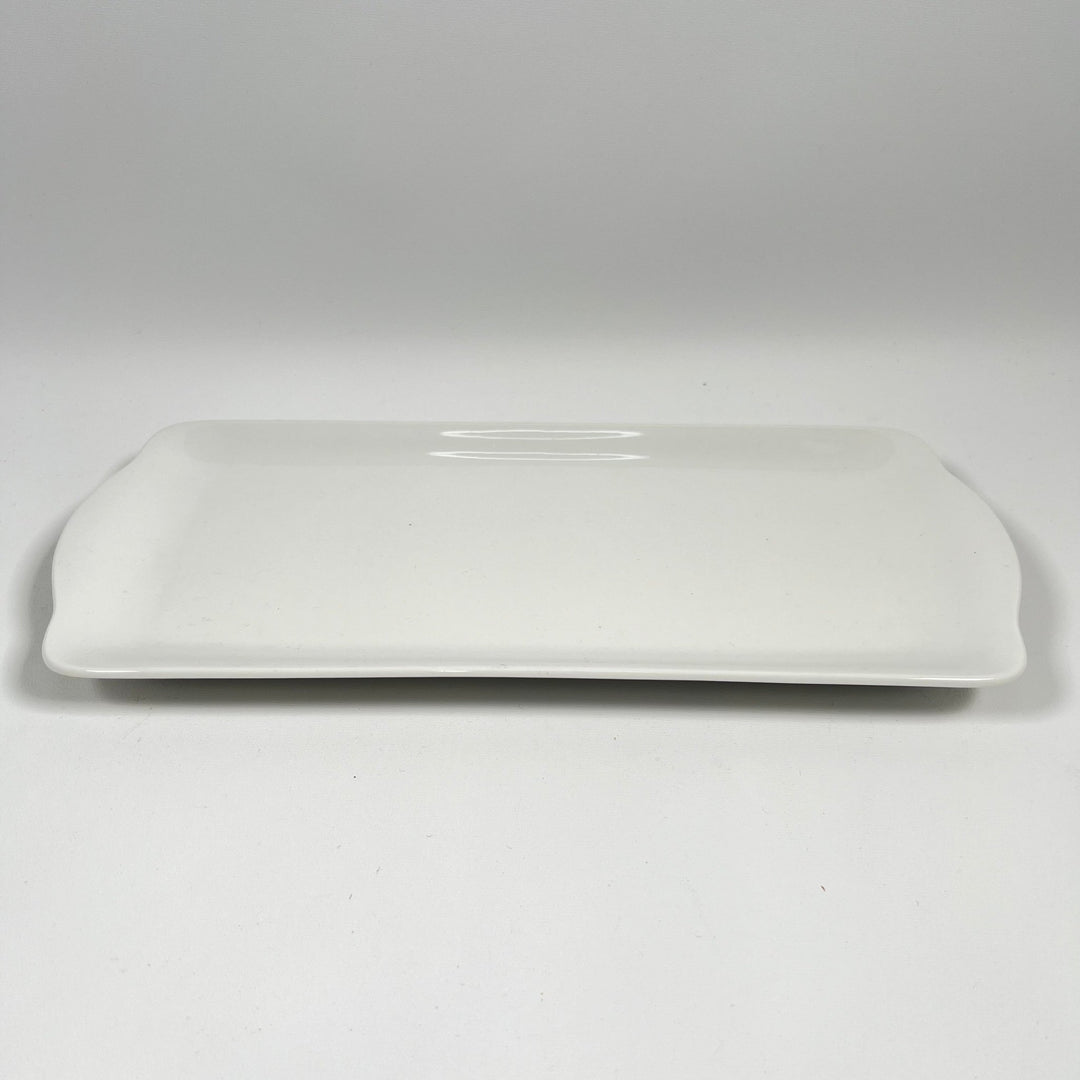 Elegant Vit Rektangulär Serveringsfat i Porslin - Homy Secondhand Online