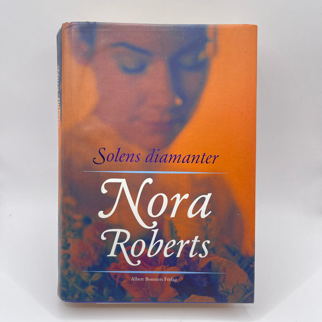 Nora Roberts roman Solens diamanter trilogi