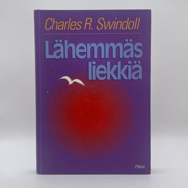 Inspirerande bok av Swindoll i lila omslag