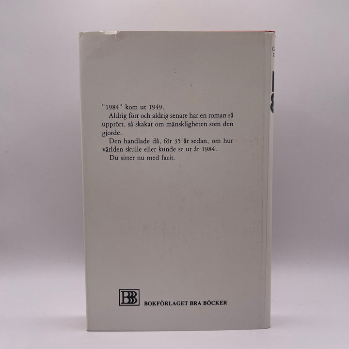 Klassisk utgåva av "1984" i mycket gott skick