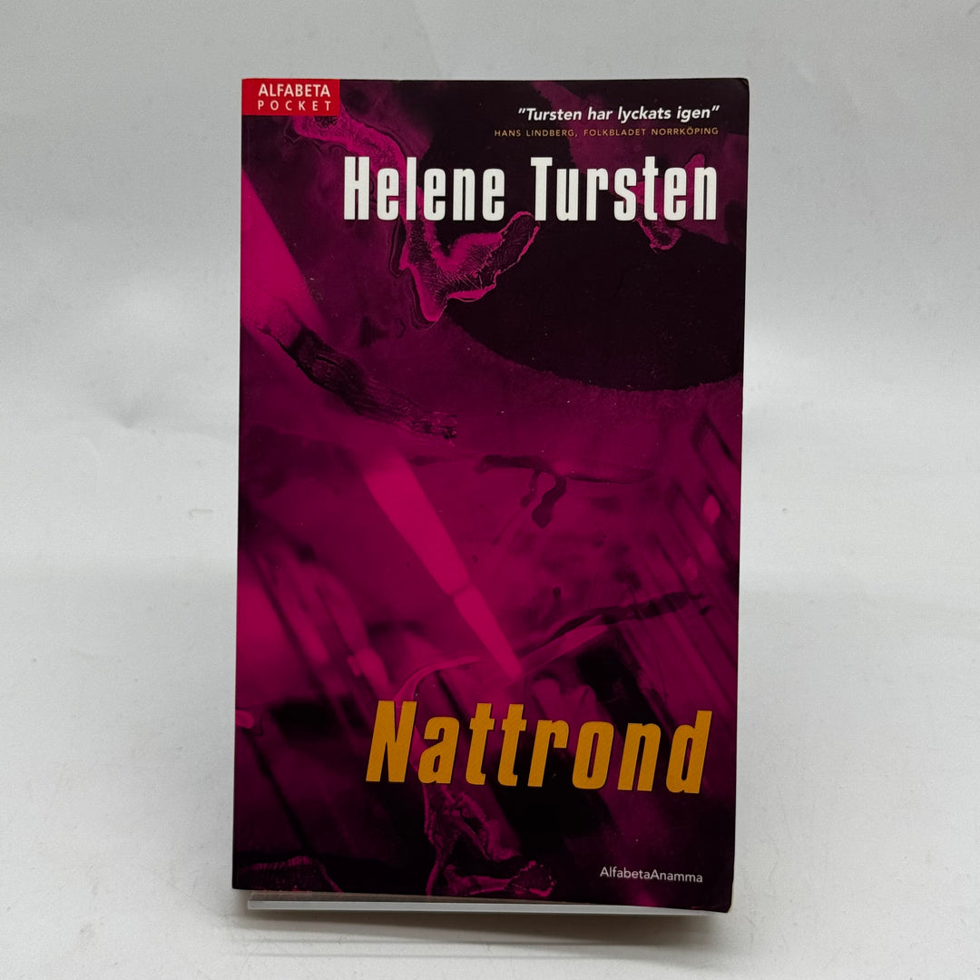 Helene Turstens Nattrond Pocketdeckare i Toppskick