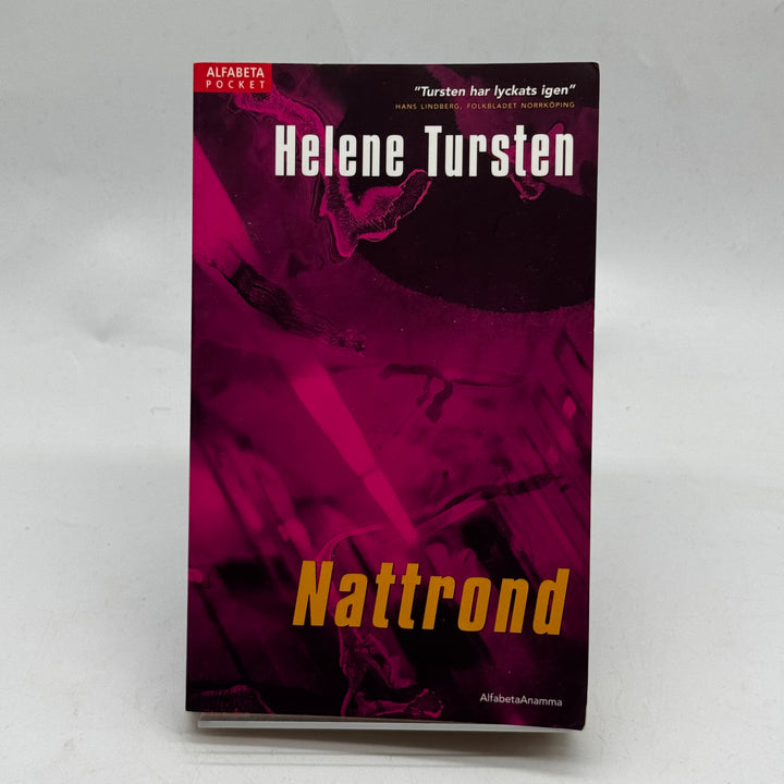 Helene Turstens Nattrond Pocketdeckare i Toppskick