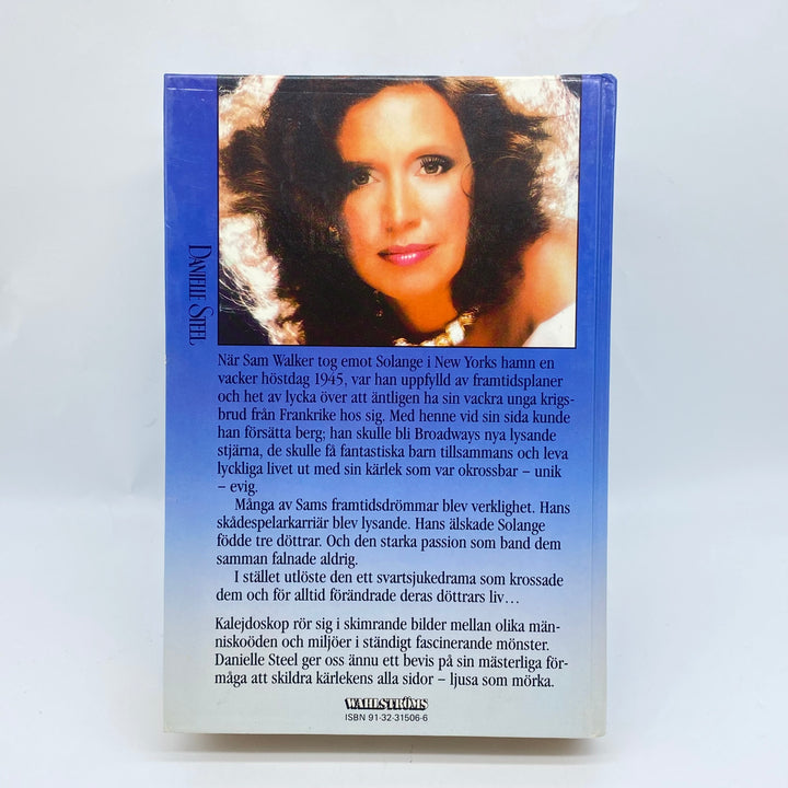 Danielle Steel-roman Kaleidoskop blått omslag