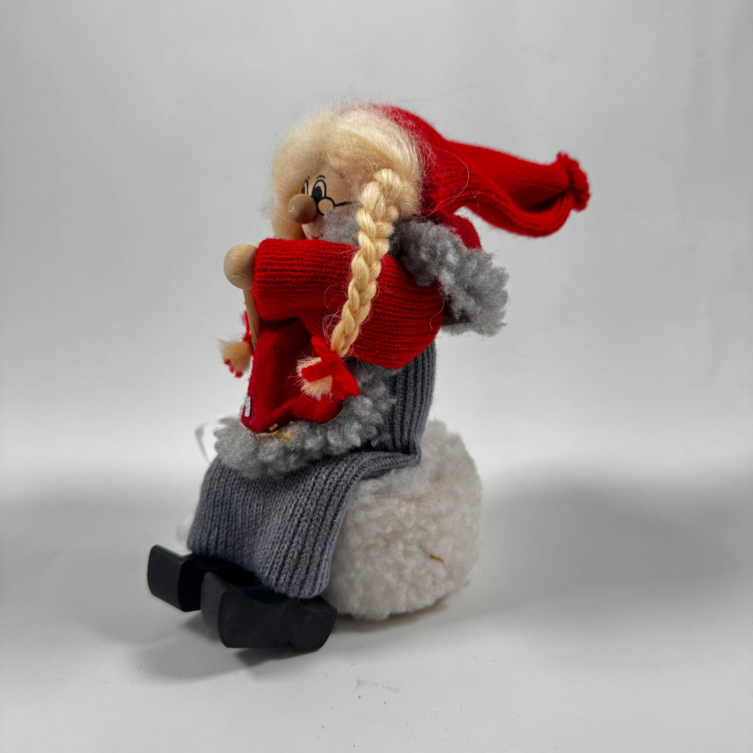 Retro handgjord tomte i ull från Ljungströms