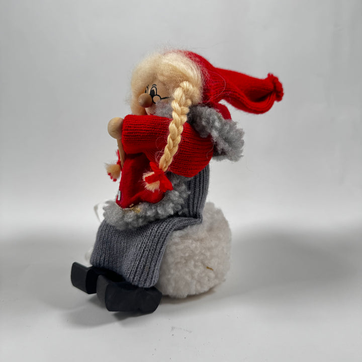 Retro handgjord tomte i ull från Ljungströms