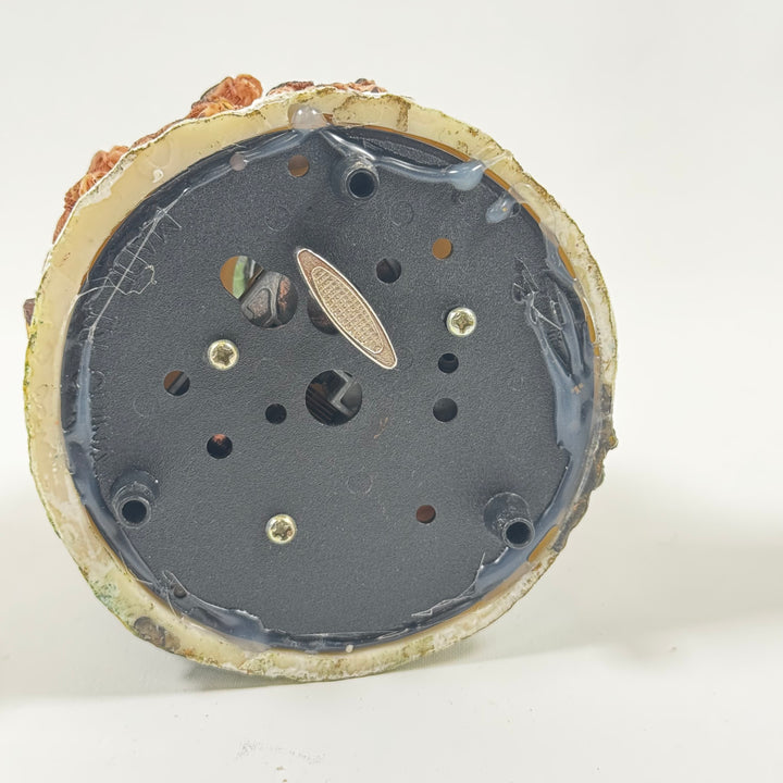 Retro juldekoration i harts med tomtescen