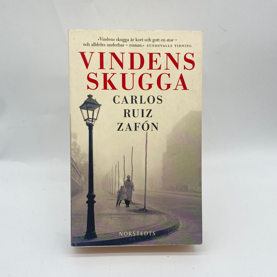 Fängslande pocketbok Vindens skugga Norstedts