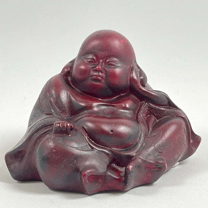 Röd Buddhaskulptur i Harts - Feng Shui Dekor - Homy Secondhand Online