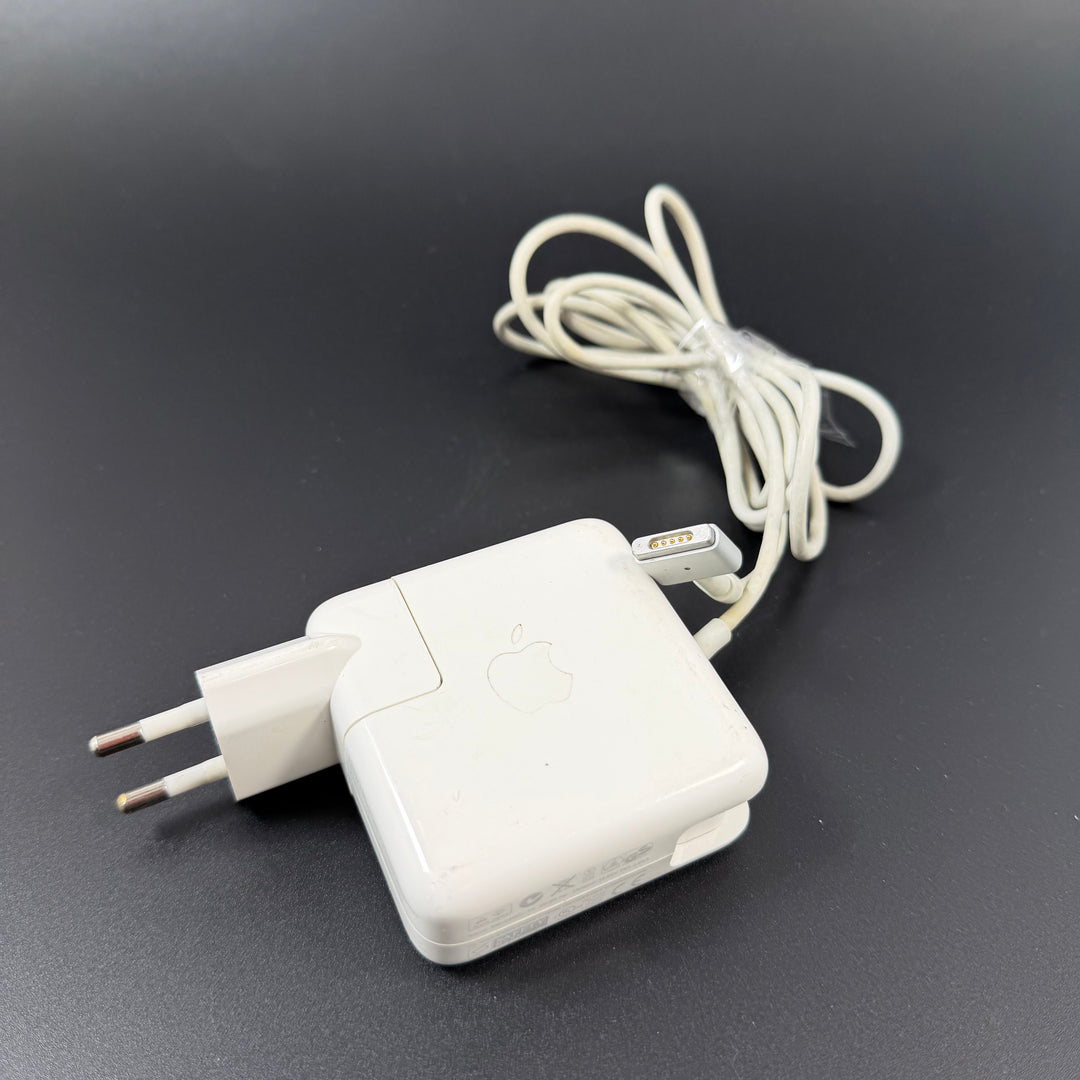 Apple 45W MagSafe 2 laddare begagnad