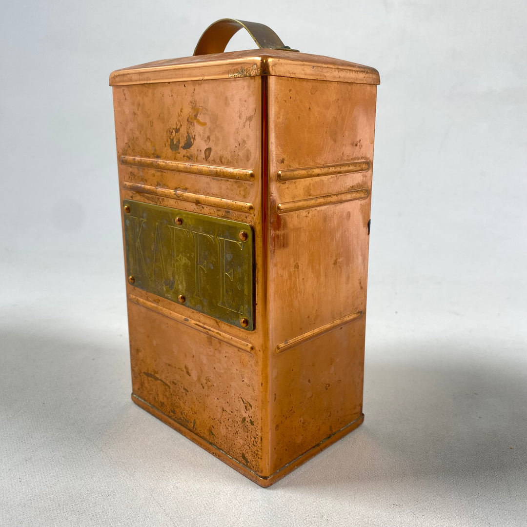 Vintage kaffeburk i koppar – med mässingsskylt “KAFFE”