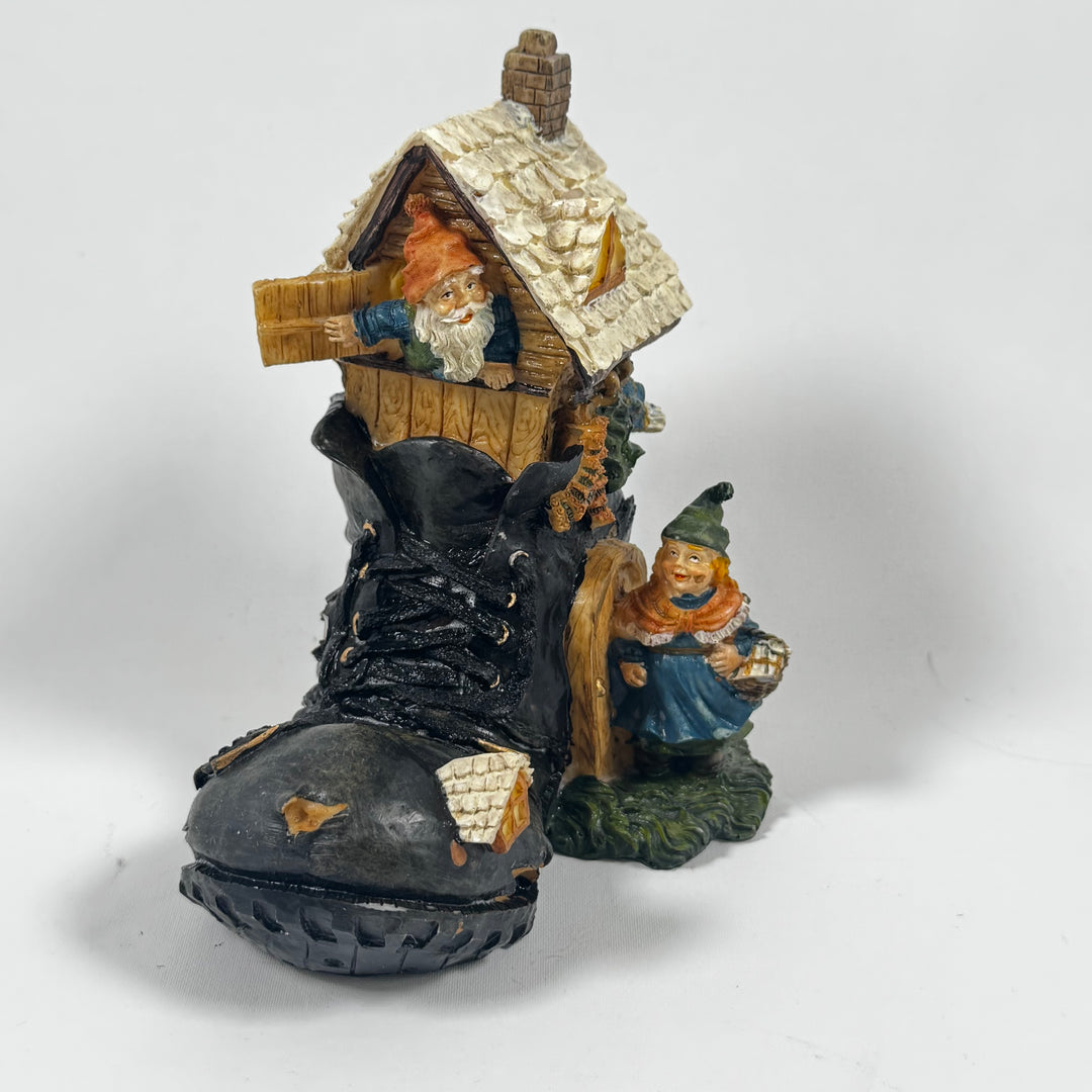 Retro dekorationsfigur gnometema i polystone